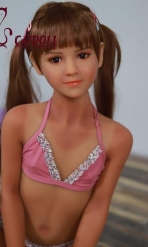 Миниатюрная кукла Лаура UTDOLLS 126 см