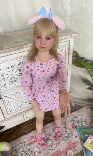 UTDOLLS 115CM Victoria (тело из термопластичного эластомера с мягкой силиконовой головой)