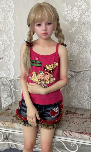 UTDOLLS 128 см Ava (тело из термопластичного эластомера с мягкой силиконовой головой)