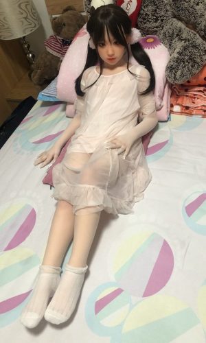 Миниатюрная реалистичная кукла Jing TPE UTDOLLS 138 см (фото покупателей)