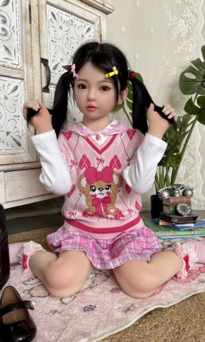 UTDOLLS 115CM Dora (тело из термопластичного эластомера с твердой силиконовой головой)