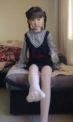 UTDOLLS 136CM Михо (тело из термопластичного эластомера с головой из твердого силикона)
